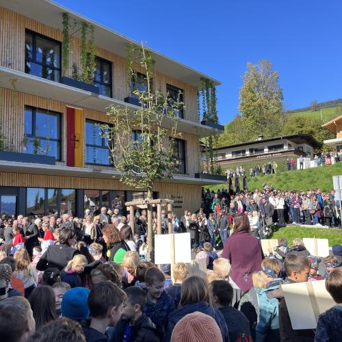 Eröffnung Schule